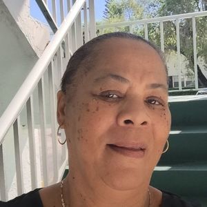 Meet your Posher, Jeanette